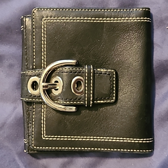 Authentic Coach Black Leather Hobo Bag and matching wallet - Picture 10 of 15